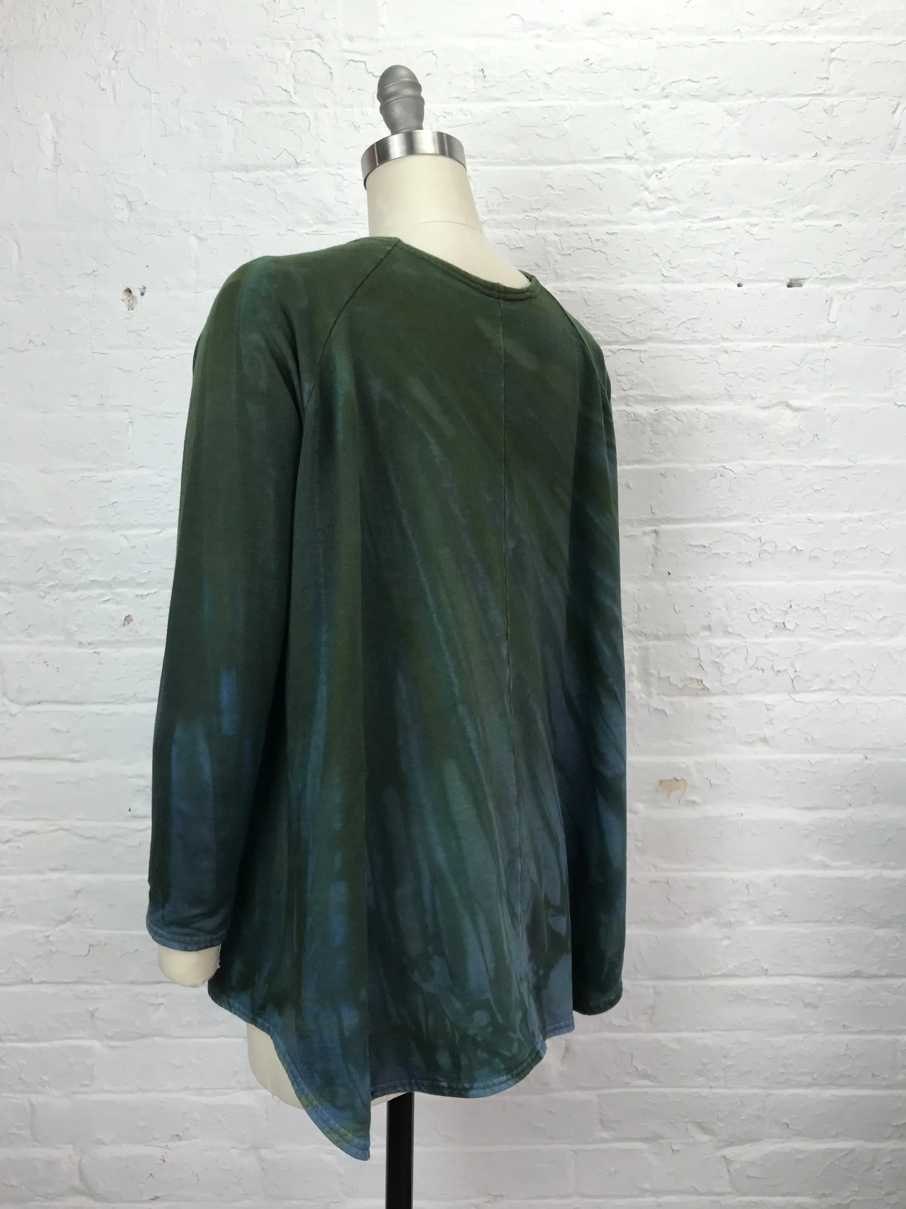 Fleece Long Sleeve Raglan Tunic in Green Groove - One Size