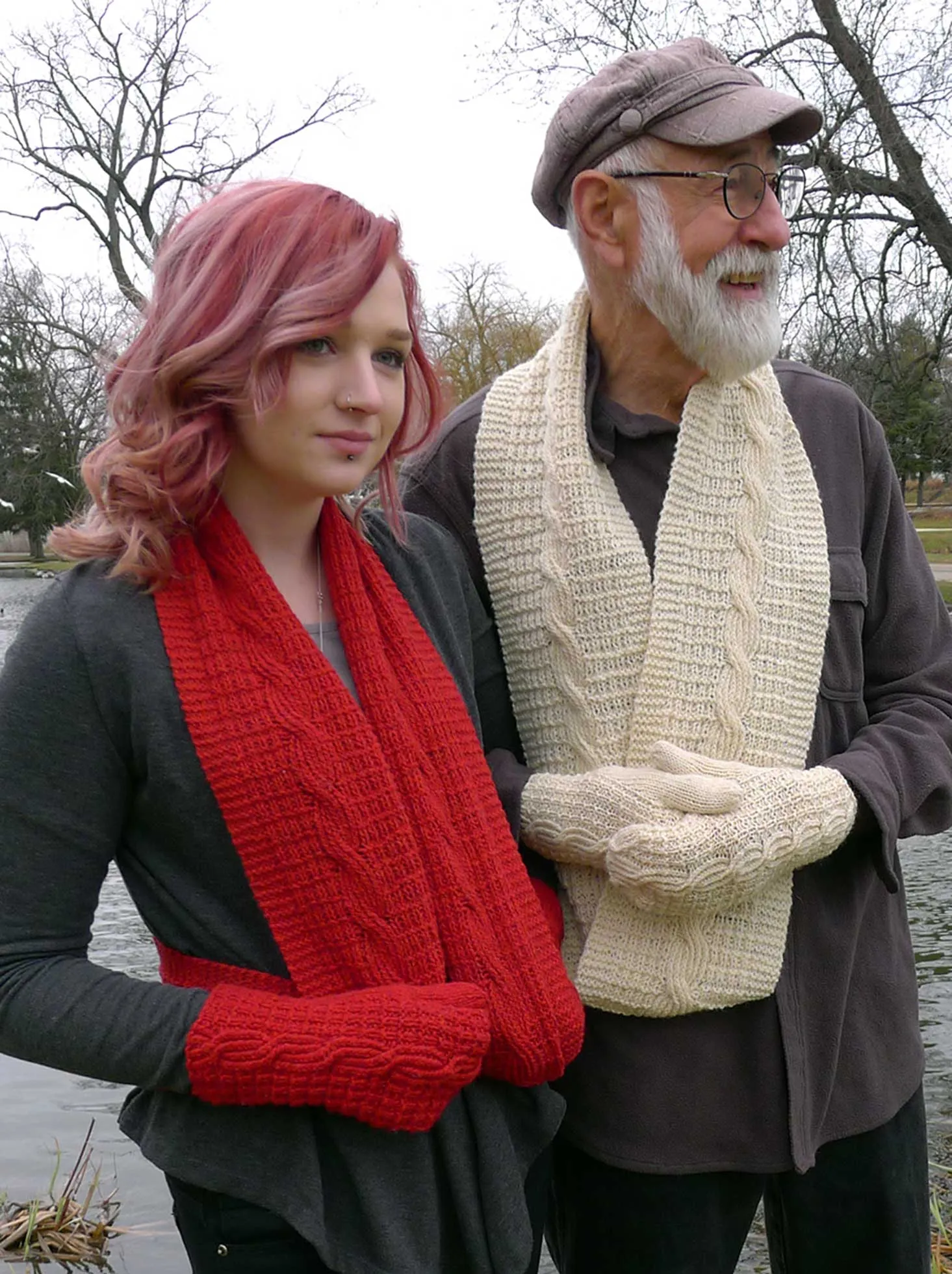 Snow Tire Scarf <br/><small>knitting pattern</small>