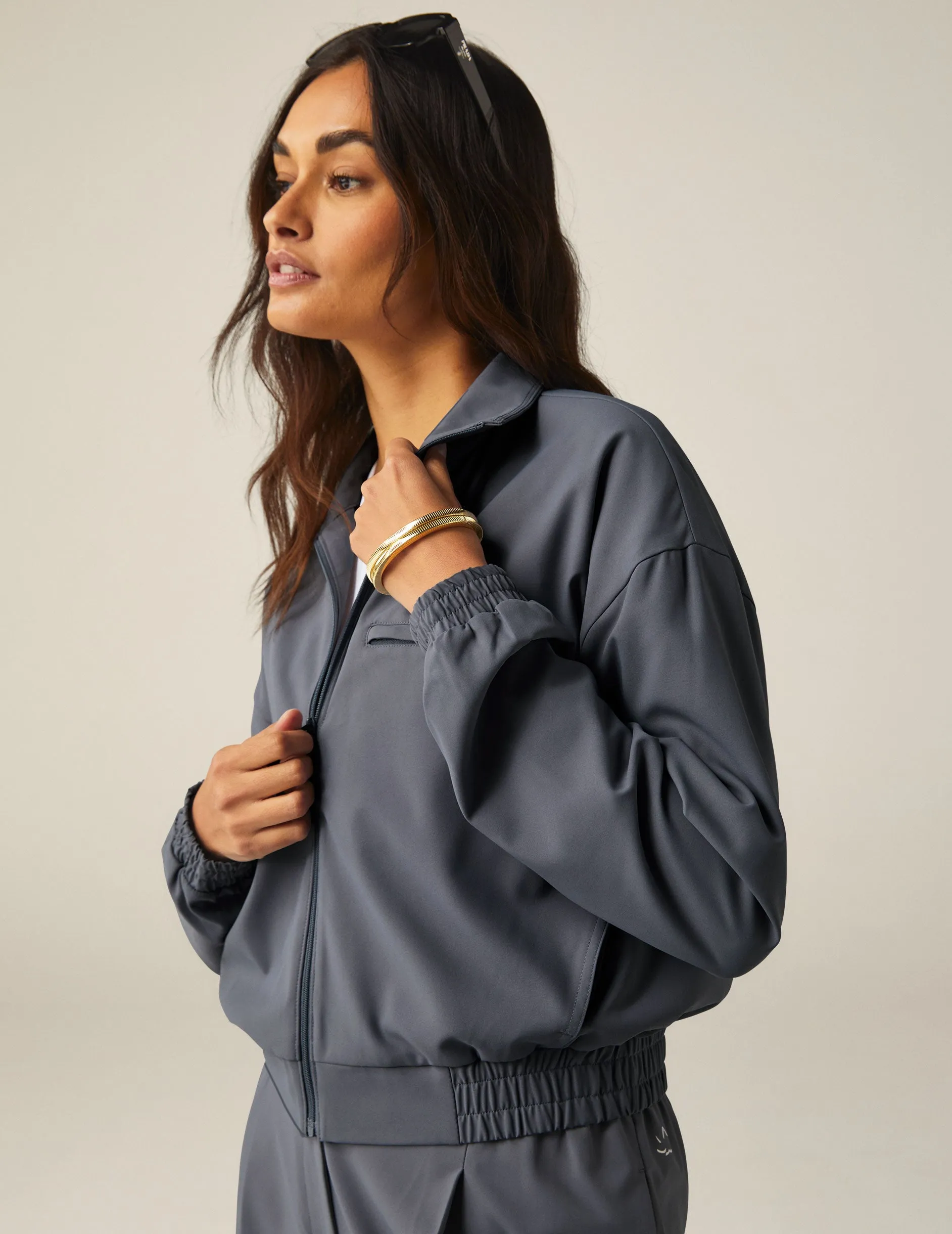 Status Pocket Sleeve Cropped Jacket