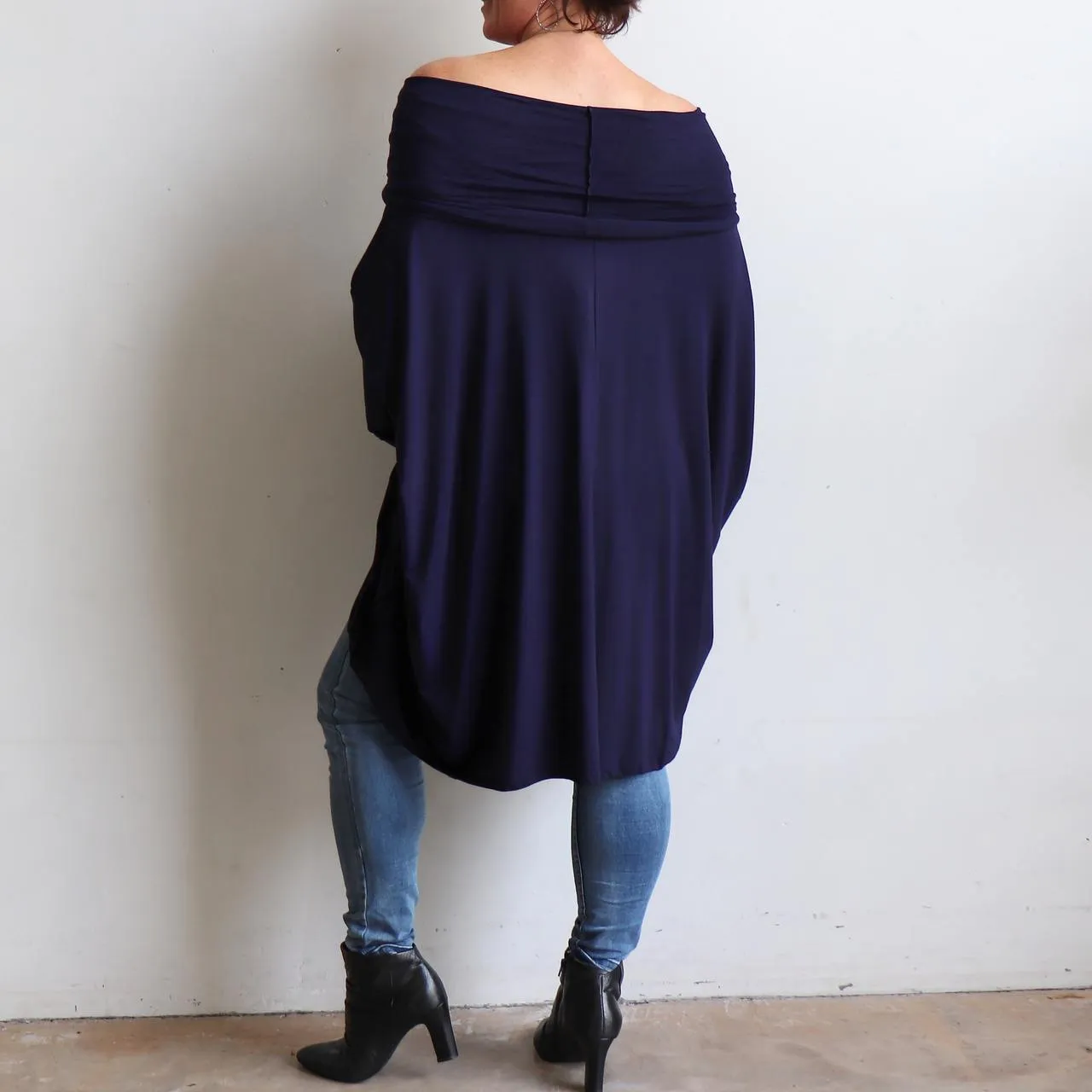 The Glider Poncho Tee in Bamboo