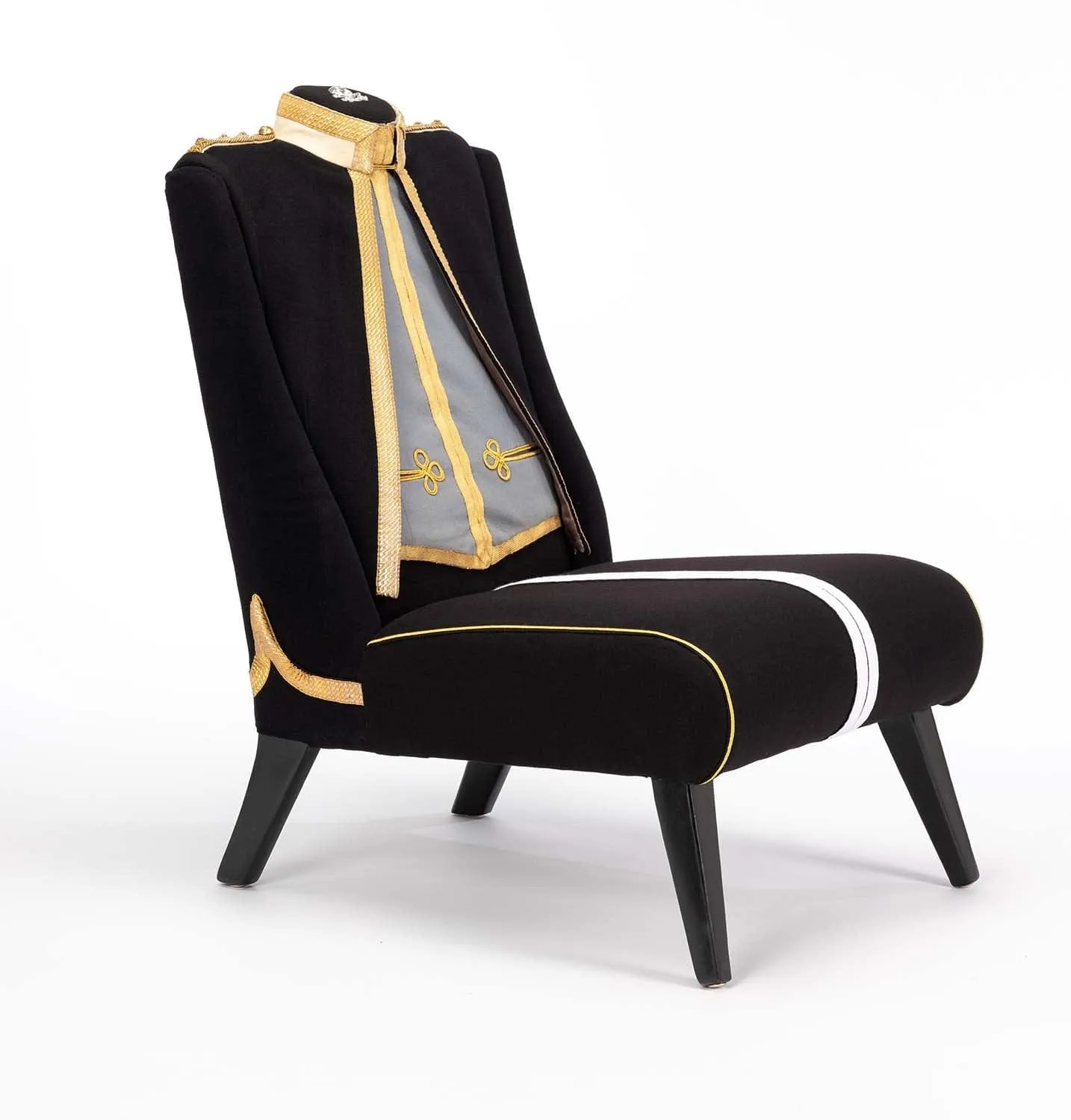 THE ROYAL LANCERS MESS DRESS CHAIR