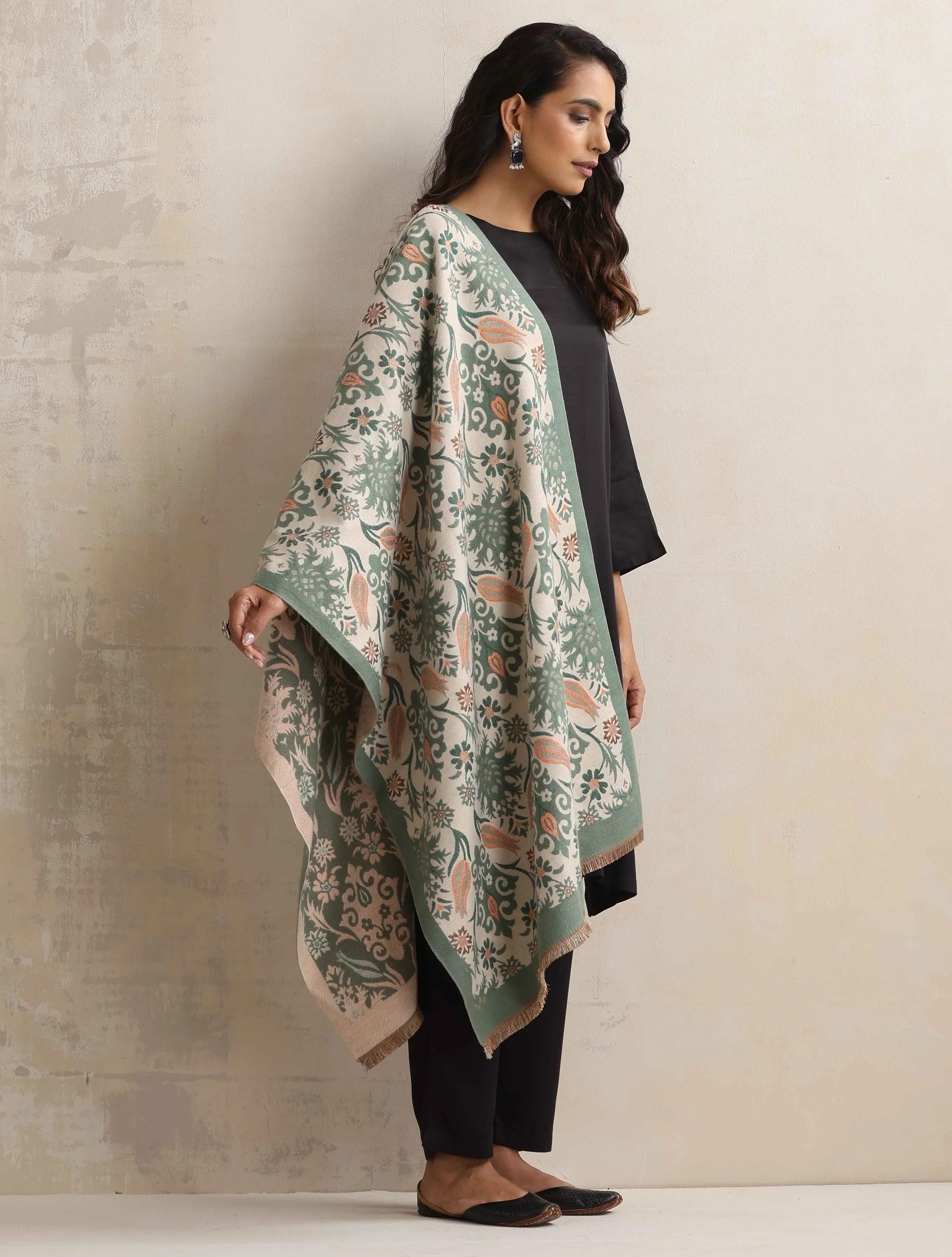 trueBrowns Green Floral Reversible Woollen Stole